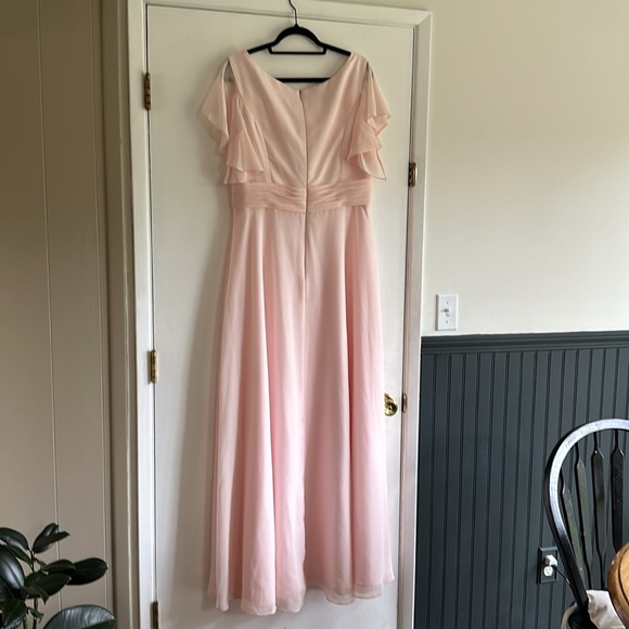 JJ’s House formal blushing pink bridesmaid dress - Picture 5 of 6